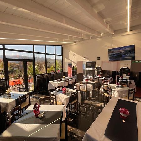 Peshkepi Hotel Bar Restaurant Mete מראה חיצוני תמונה