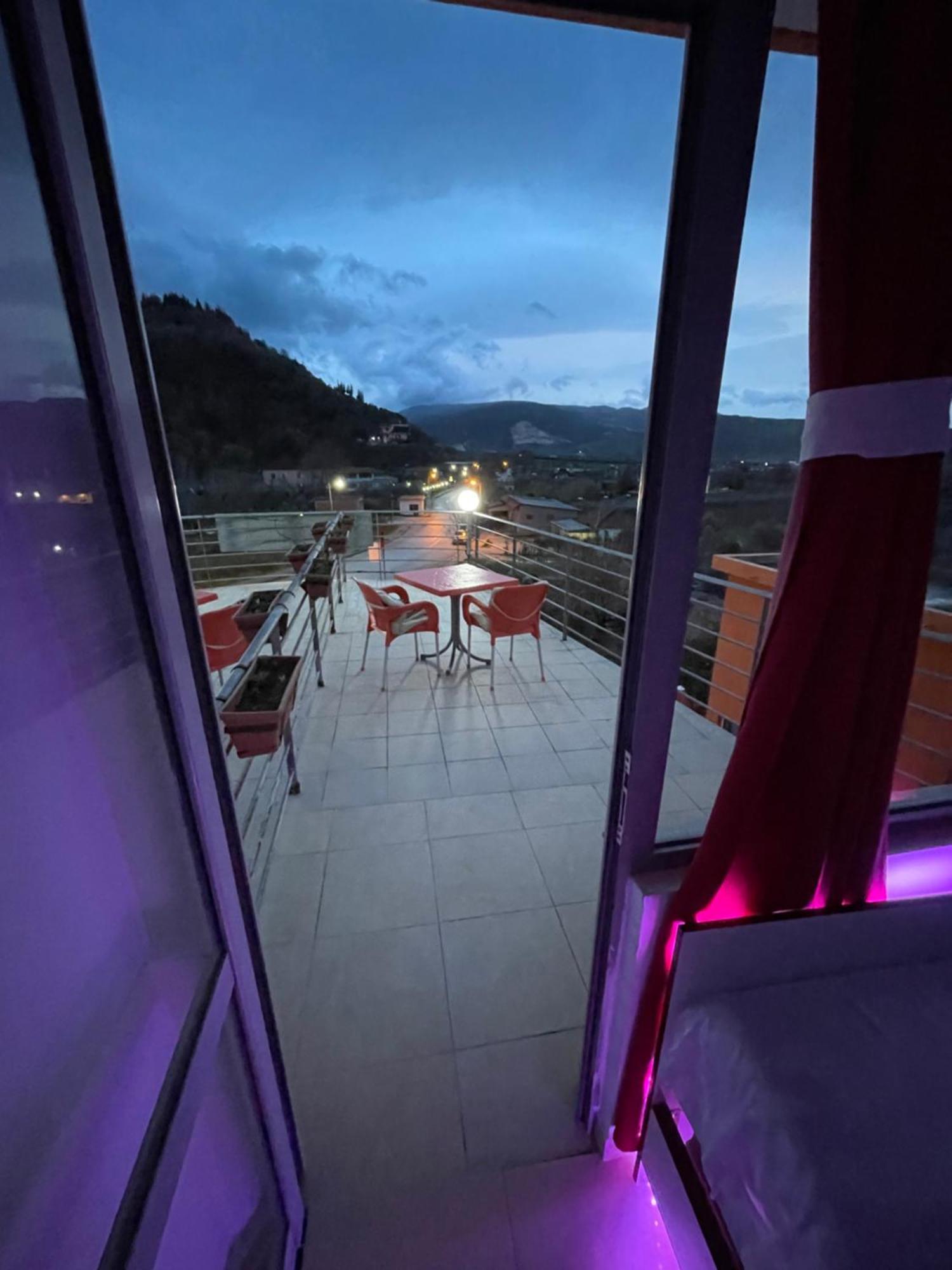 Peshkepi Hotel Bar Restaurant Mete מראה חיצוני תמונה
