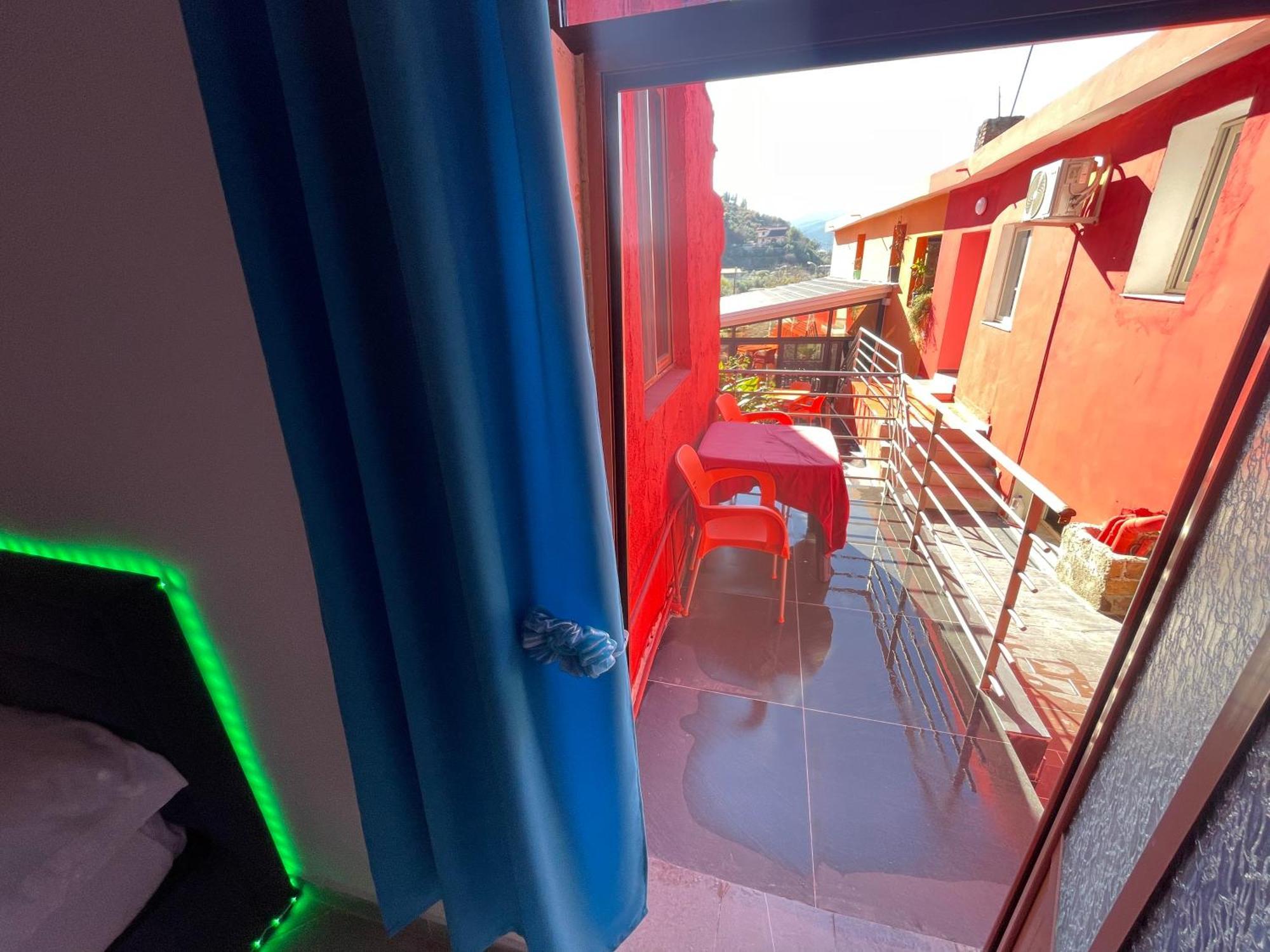 Peshkepi Hotel Bar Restaurant Mete מראה חיצוני תמונה