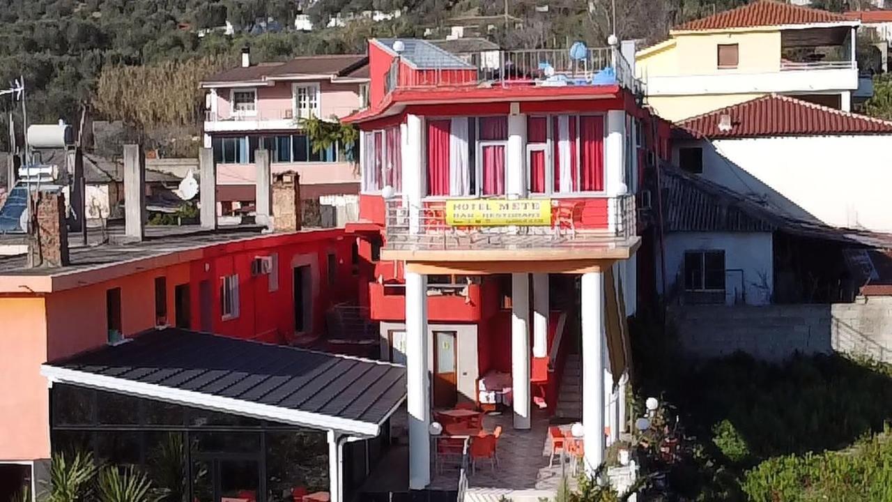 Peshkepi Hotel Bar Restaurant Mete מראה חיצוני תמונה